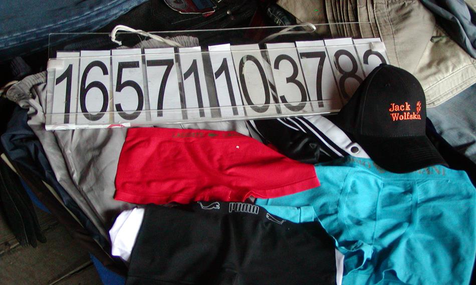 2011-3-23-918padělky 2.JPG